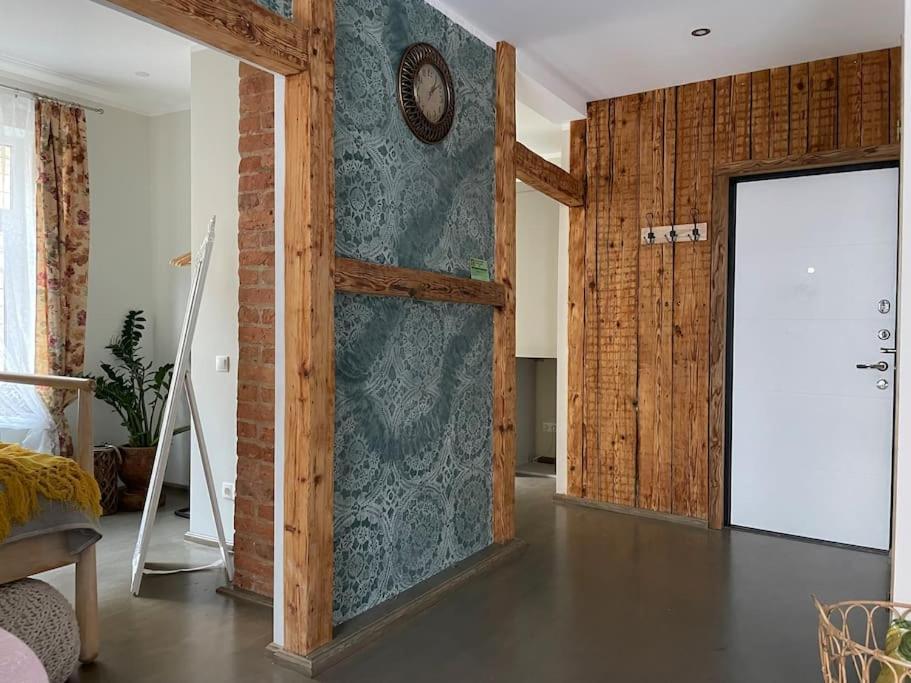 Elegant 1br/ba In Center W Free Parking Leilighet